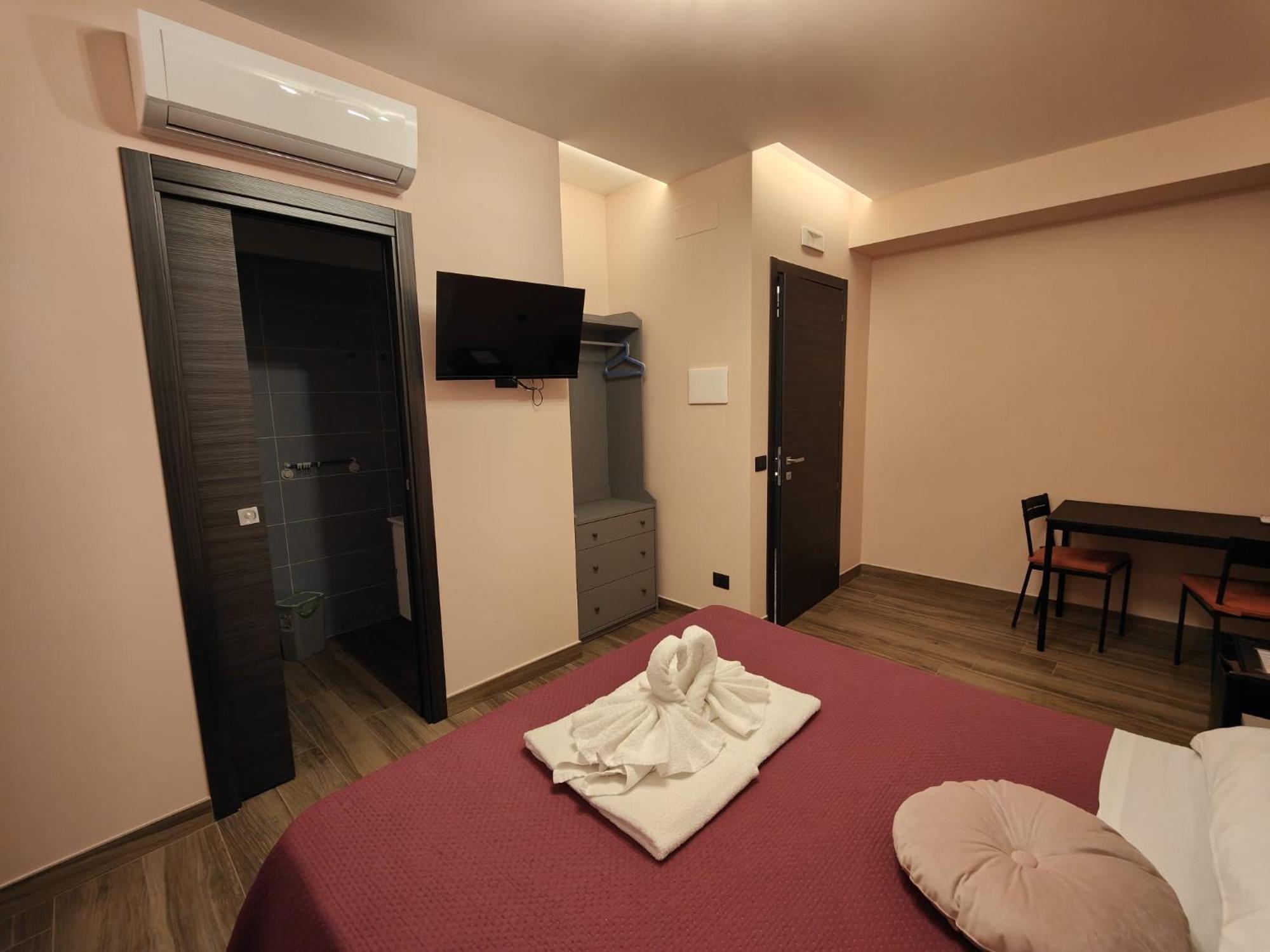 Napoli Central Capodichino B&B Екстер'єр фото
